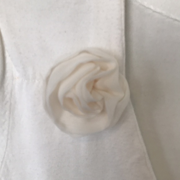 ANN TAYLOR LOFT SHORT SLEEVE LIGHT WEIGHT CREAM COLORED CARDIGAN SIZE S/P - Picture 2 of 5